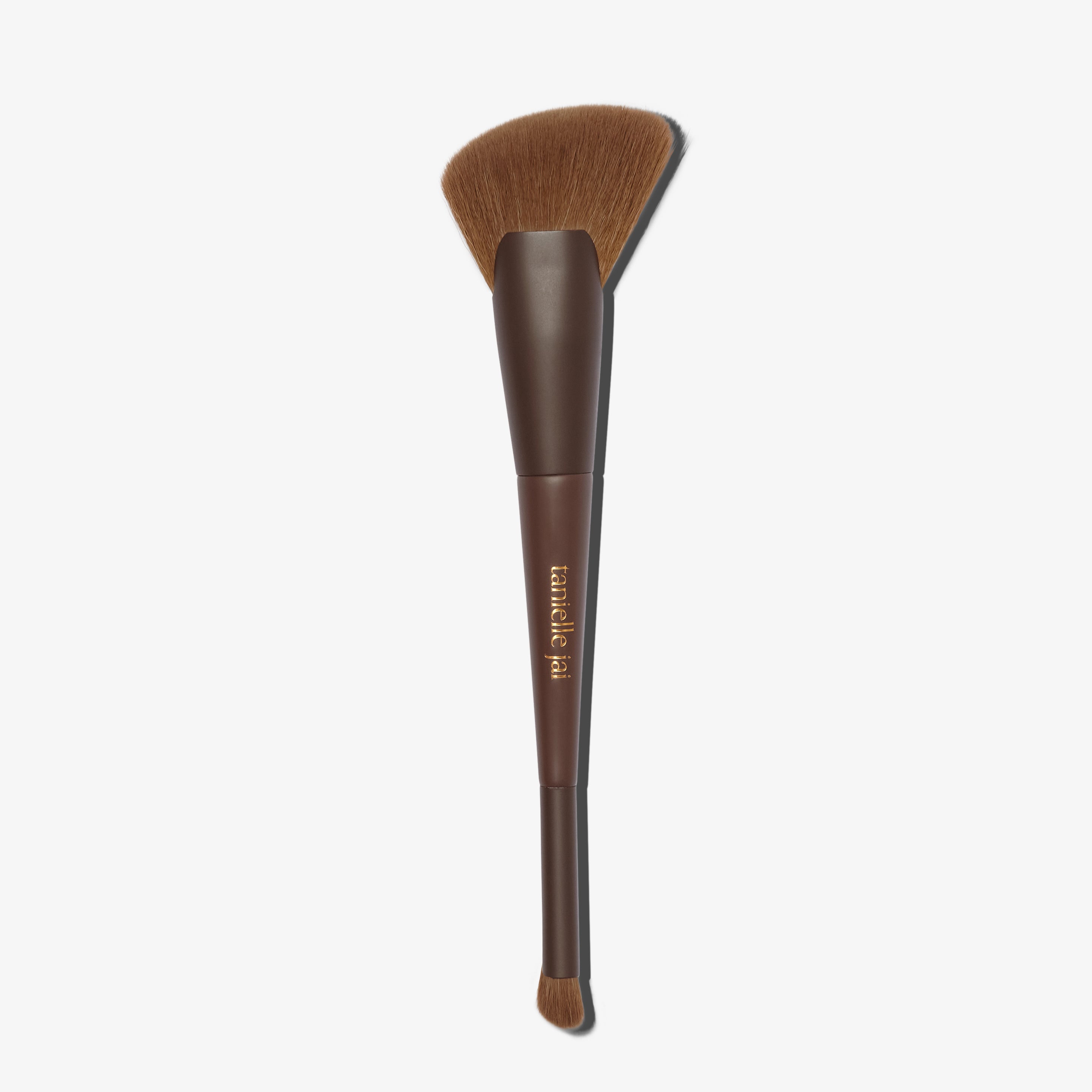 2.3 Scuplt Cheek &amp; Nose Brush