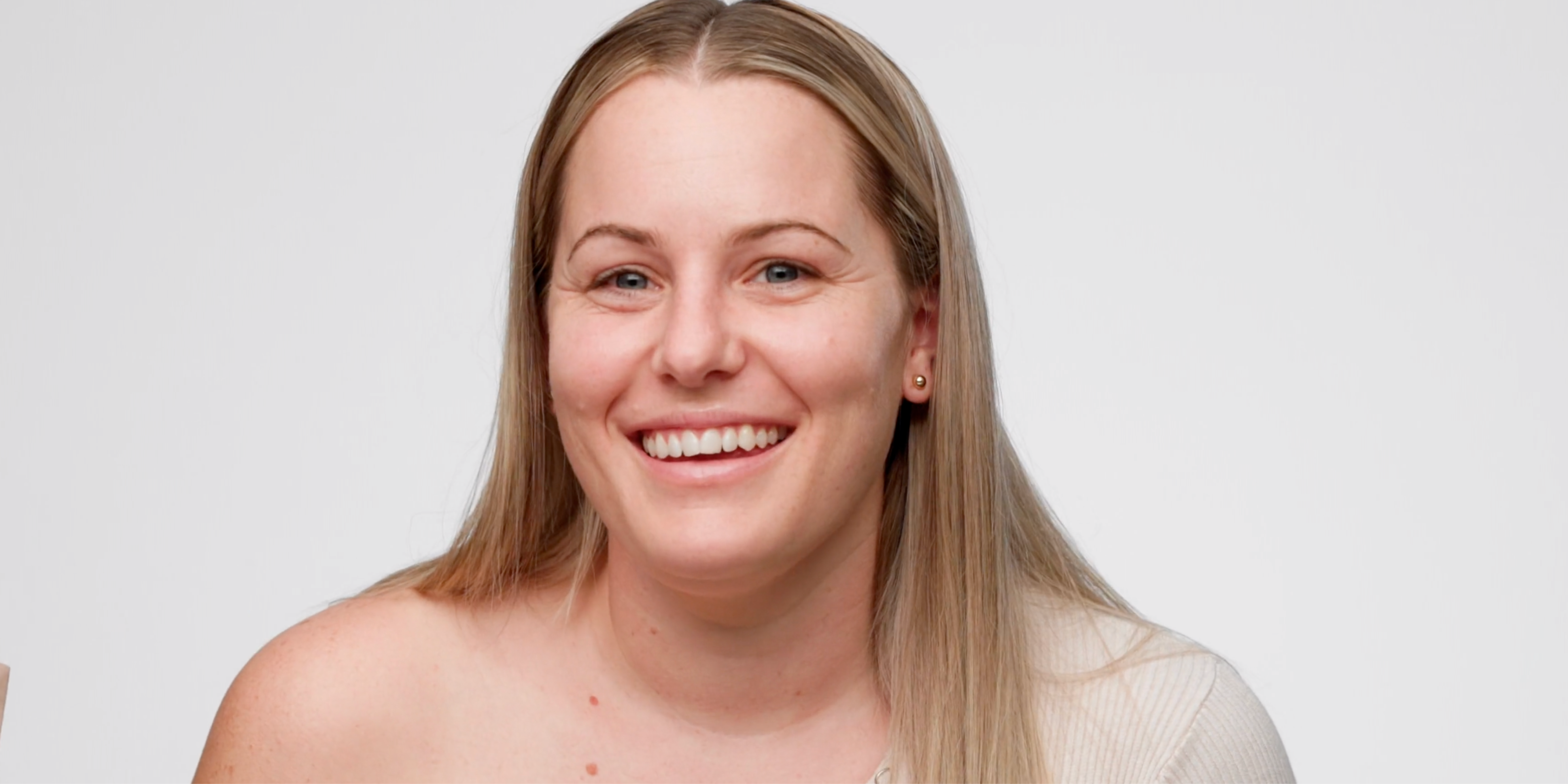 LAURA - MAKEOVER TUTORIAL